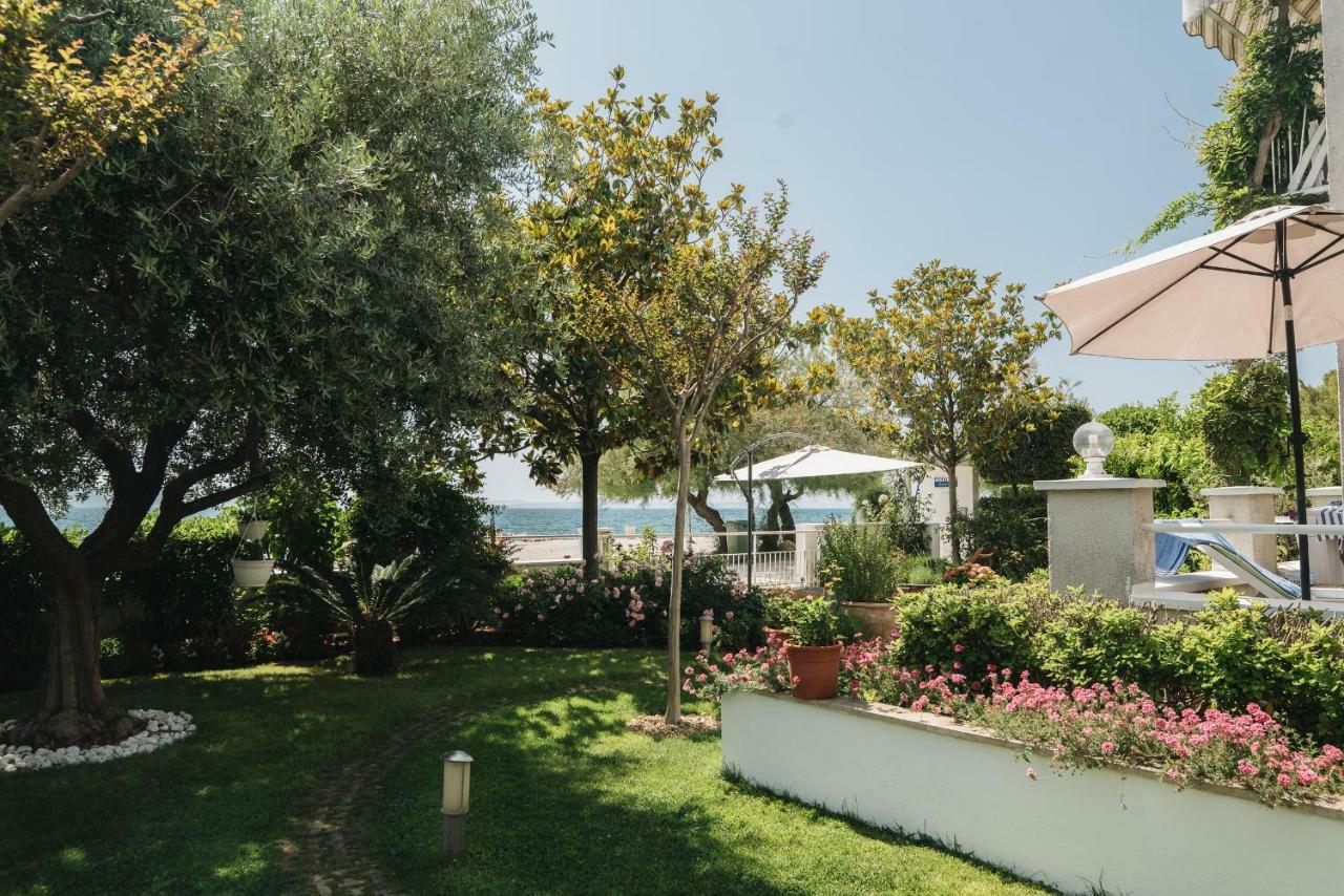 Apartments Lucija Zadar Bagian luar foto
